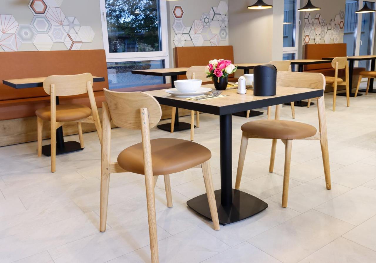 Hotel Wehra Wehr  Zewnętrze zdjęcie