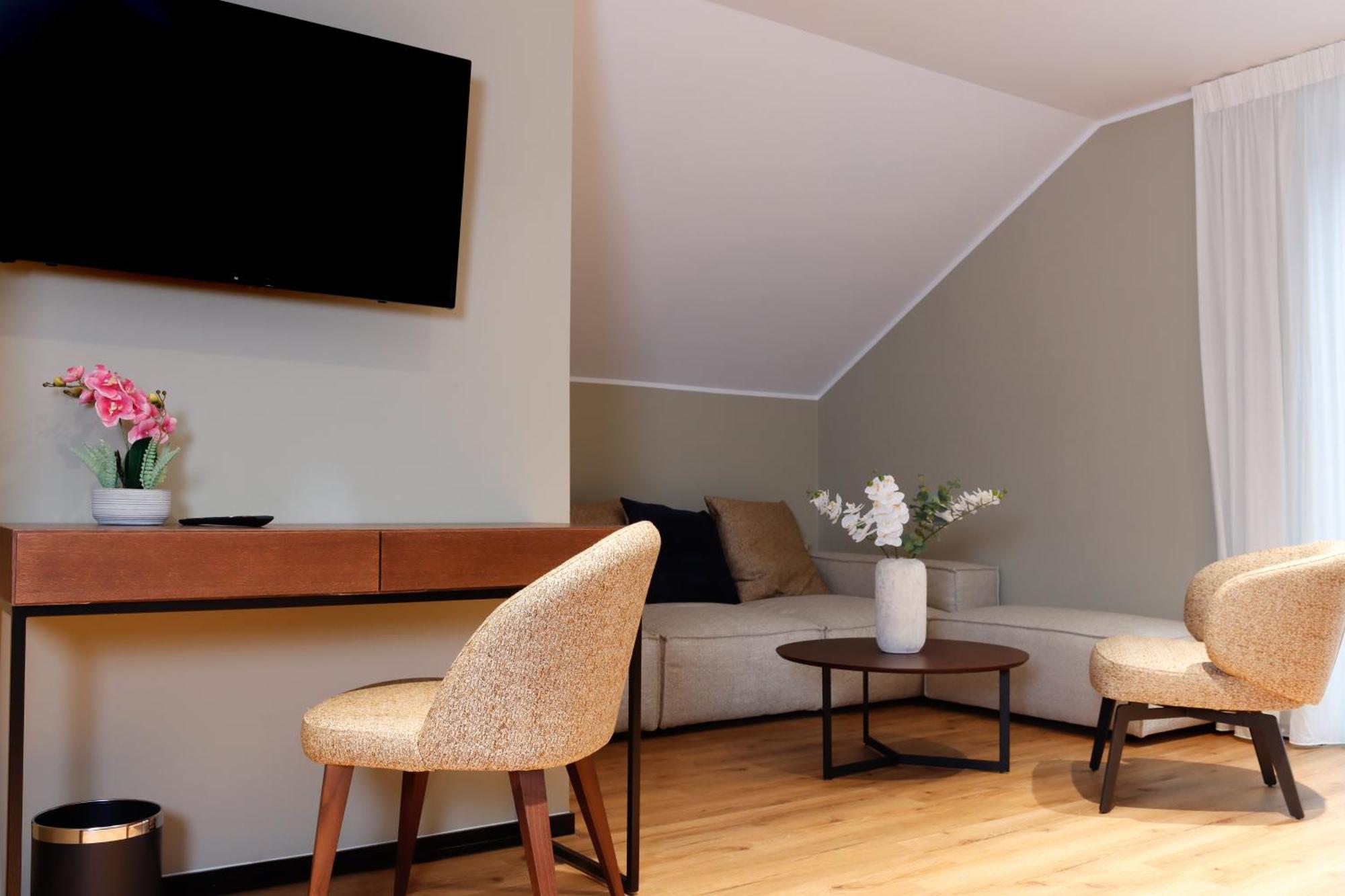 Hotel Wehra Wehr  Zewnętrze zdjęcie